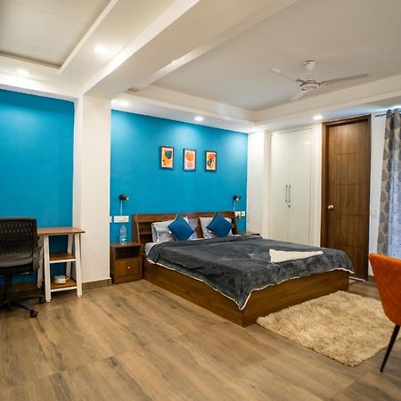 Flxho Uno - Serviced Apartment & Rooms - Golf Course Road คูร์เคาน์ ภายนอก รูปภาพ