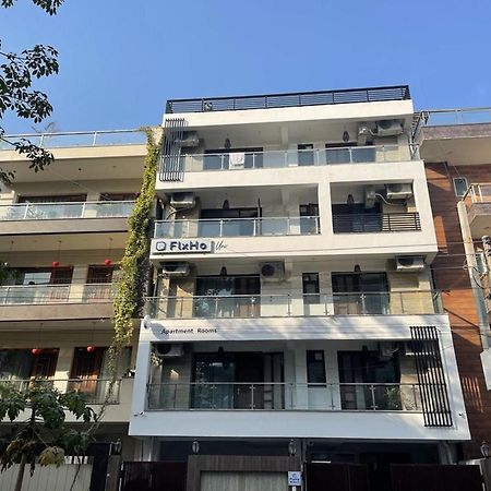 Flxho Uno - Serviced Apartment & Rooms - Golf Course Road คูร์เคาน์ ภายนอก รูปภาพ