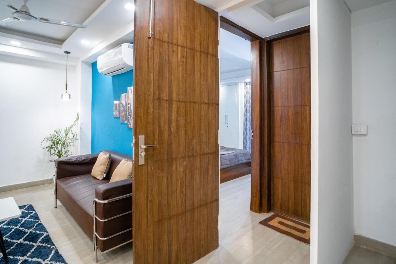 Flxho Uno - Serviced Apartment & Rooms - Golf Course Road คูร์เคาน์ ภายนอก รูปภาพ