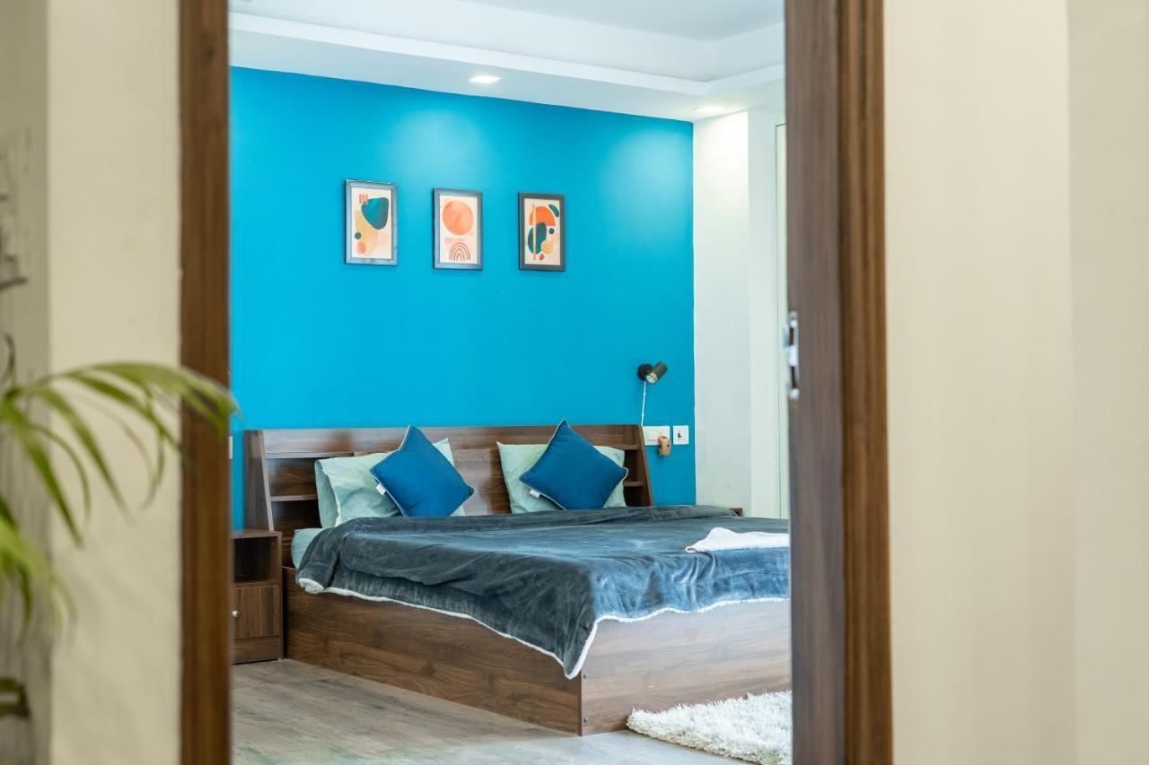 Flxho Uno - Serviced Apartment & Rooms - Golf Course Road คูร์เคาน์ ภายนอก รูปภาพ